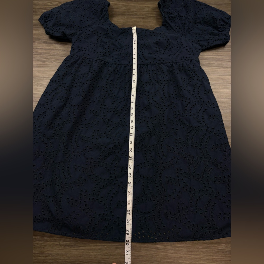 Time and Tru Women's Eyelet Dress with Puff Sleeves, Size XL Navy - Picture 5 of 11
